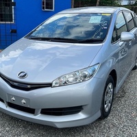 Toyota Wish 1,8L 2017 Toyota Wish 1,8L 2017