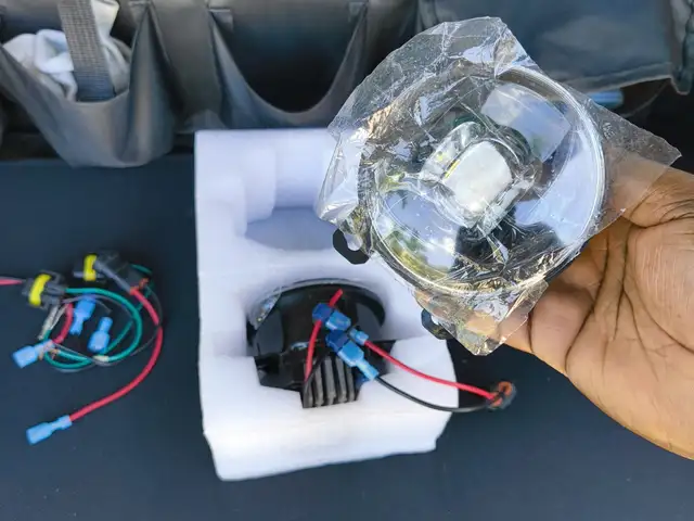 Dual Color Honda H11 Fit Fog Lamps, Trelawny