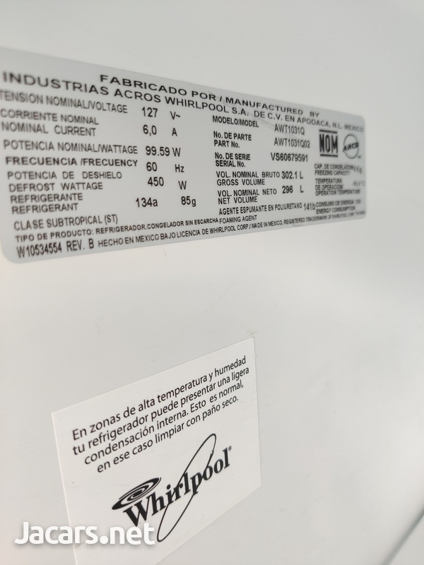Whirlpool Refrigerator like new-3