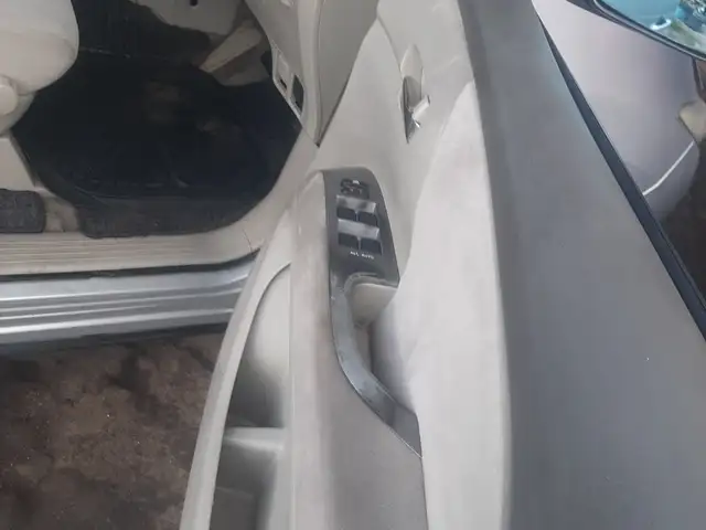 Toyota Estima 2,0L 2009, Saint Catherine - 4