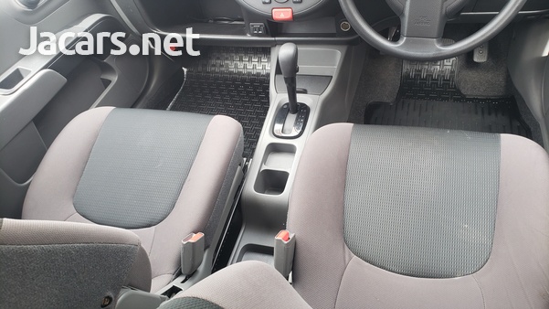 Nissan AD Wagon 1,5L 2016-6