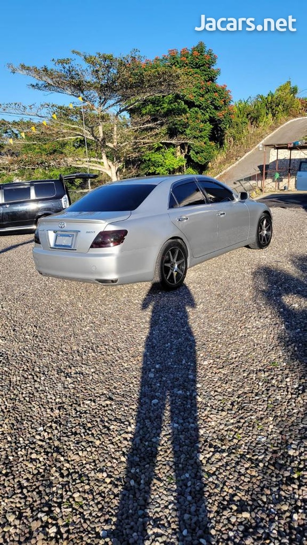 Toyota Mark X 2,5L 2009-5