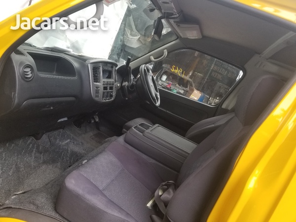 2011 Nissan Caravan Panel Van-5