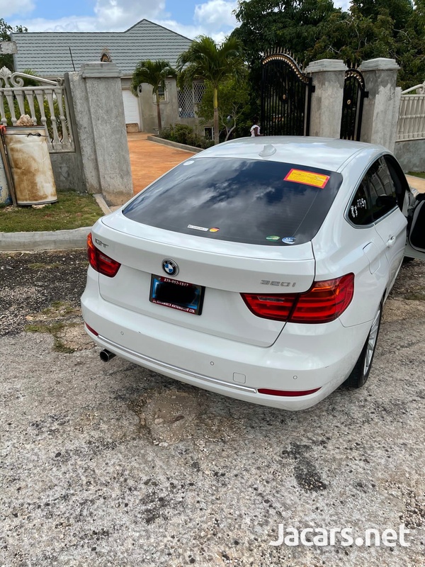BMW 3-Series 3,0L 2013-3