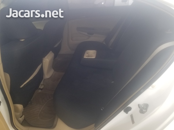 Honda Accord 2,0L 2008-7