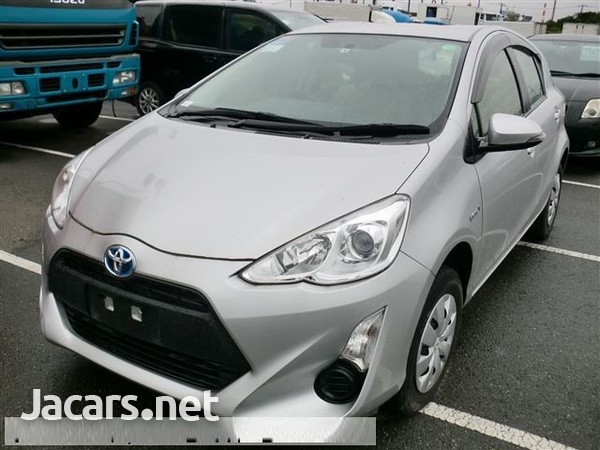Toyota Aqua 1,5L 2016-6