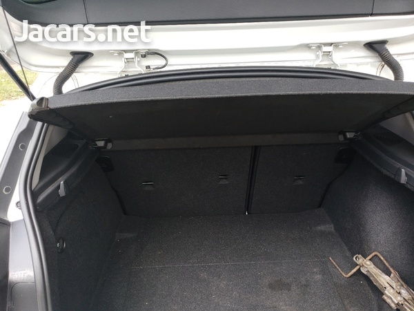 BMW 1-Series 2,1L 2014-14