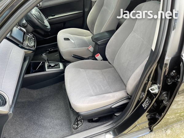 Toyota Axio 1,5L 2013-10