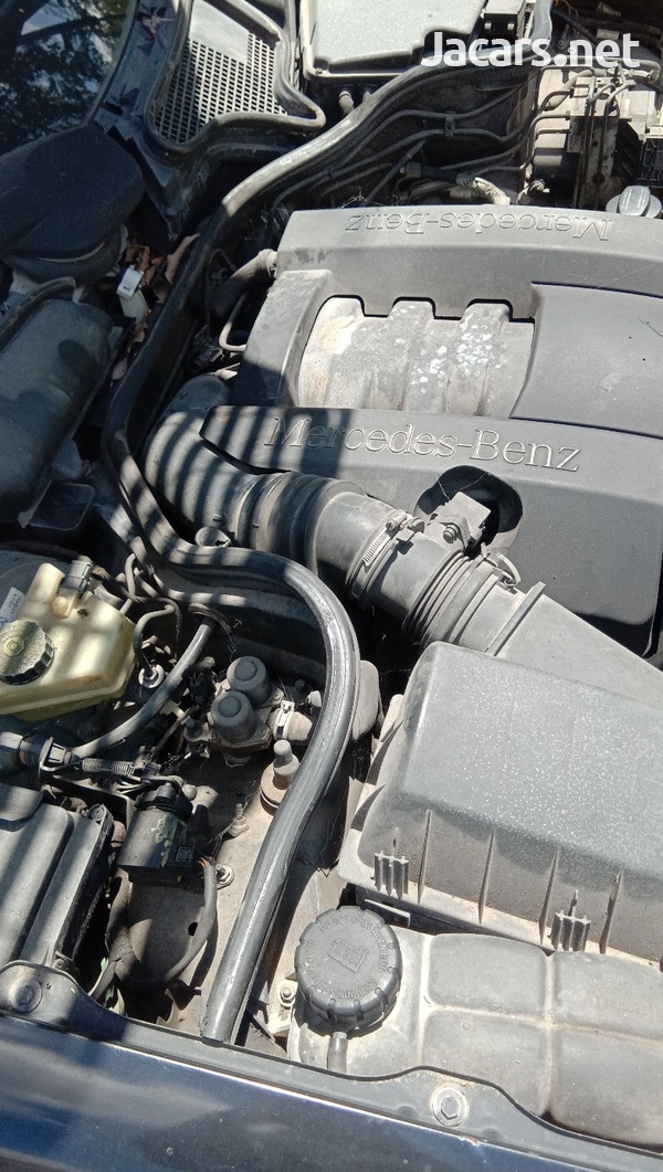 Mercedes-Benz E-Class 2,8L 1999-5