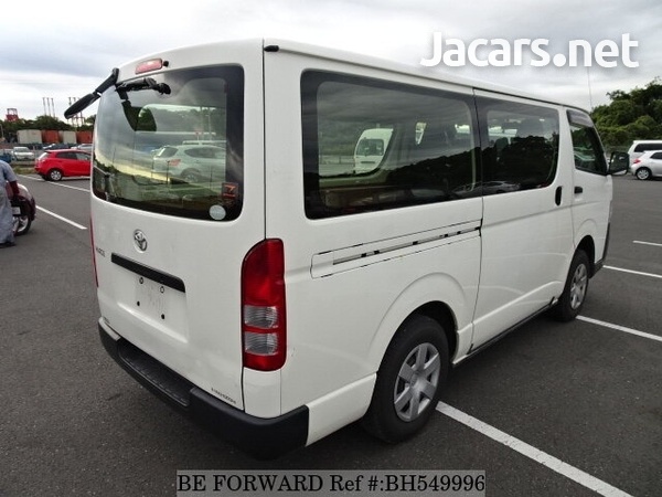 2012 Toyota Hiace-8