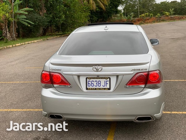Toyota Crown 3,5L 2011-4