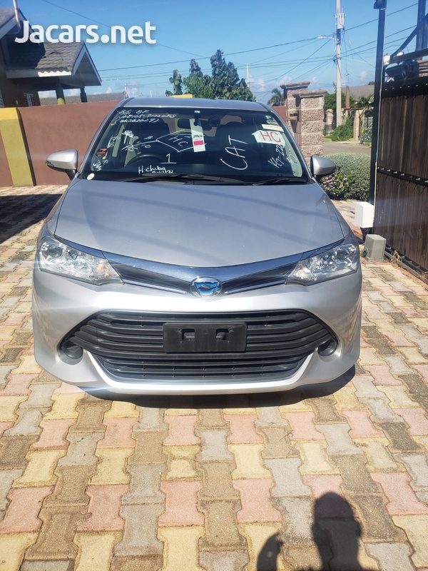Toyota Axio 1,5L 2015-1