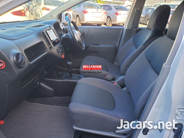 Nissan AD Wagon 1,5L 2017-6