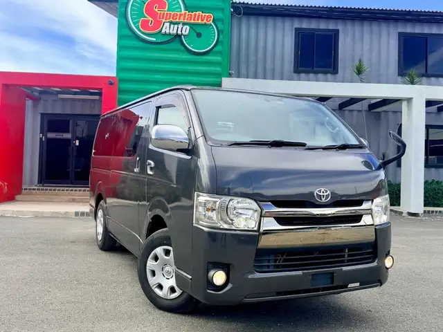 2016 TOYOTA HIACE SUPER GL, Saint Catherine