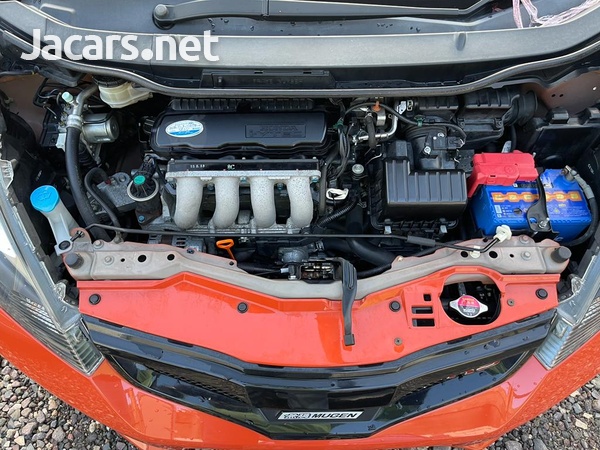 Honda Fit 1,5L 2013-4