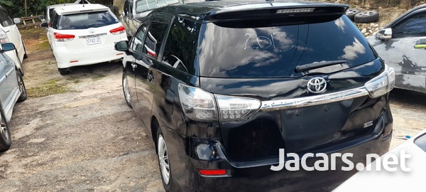 Toyota Wish 1,8L 2013-3