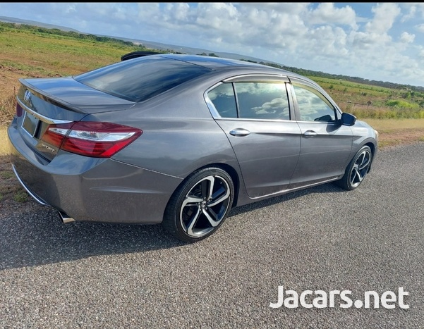 Honda Accord 2,4L 2014-1