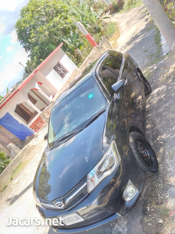 Toyota Fielder 1,5L 2013-2