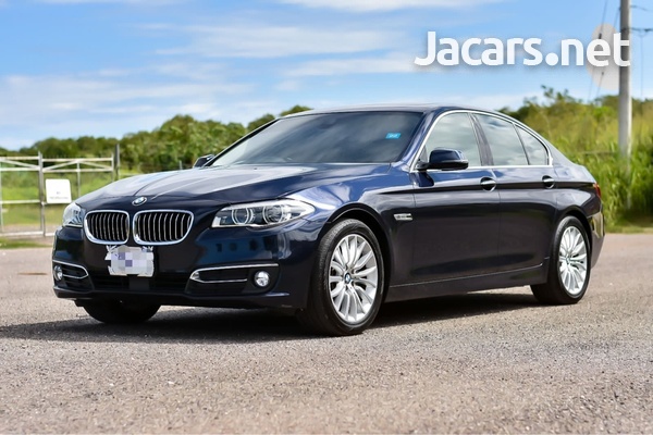 BMW 5-Series 2,4L 2016-2