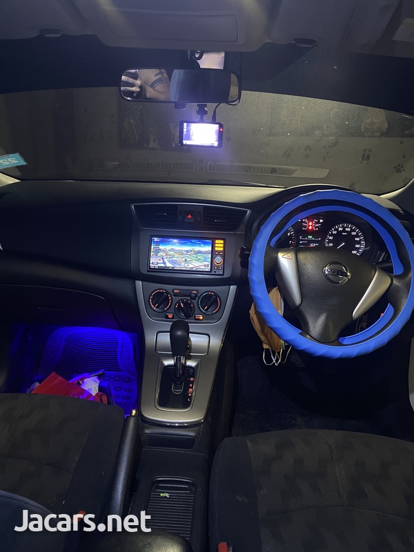Nissan Sylphy 1,8L 2015-4
