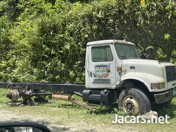 1997 international 4700-1