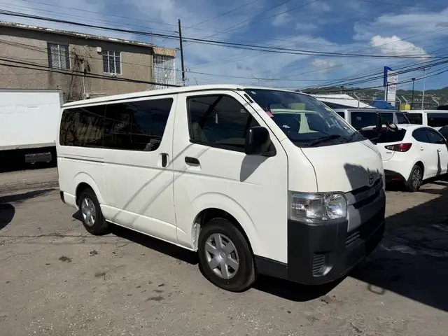 2020 Toyota Hiace, Kingston