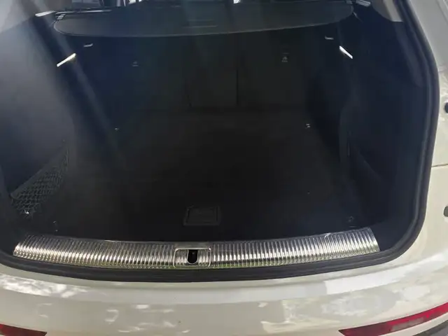 Audi Q5 2,0L 2023, Kingston - 12