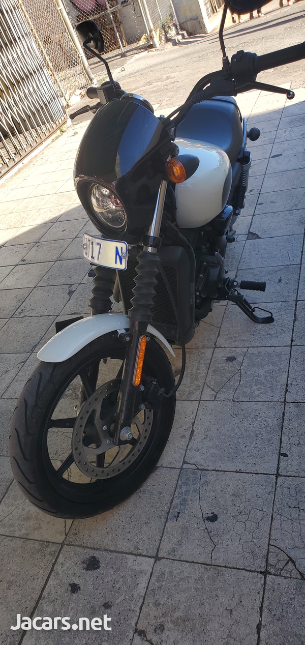 Harley Davidson 2019 Motorcycle-4