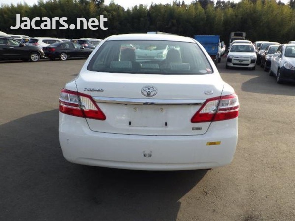 Toyota Premio 2,0L 2013-2