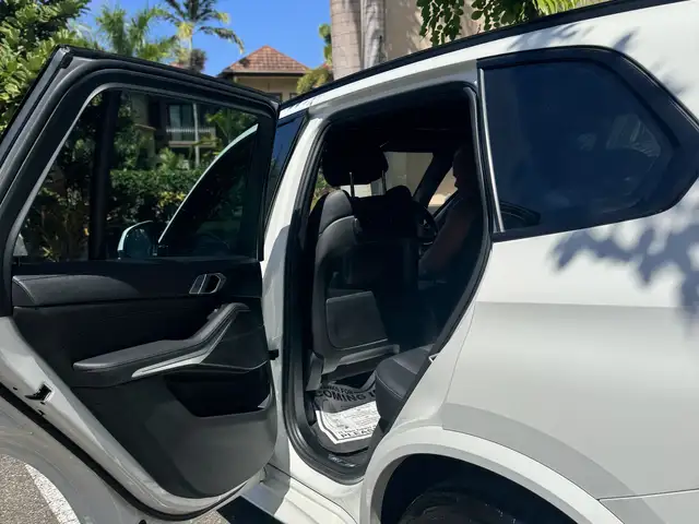 BMW X5 2,5L 2022, Saint James - 13