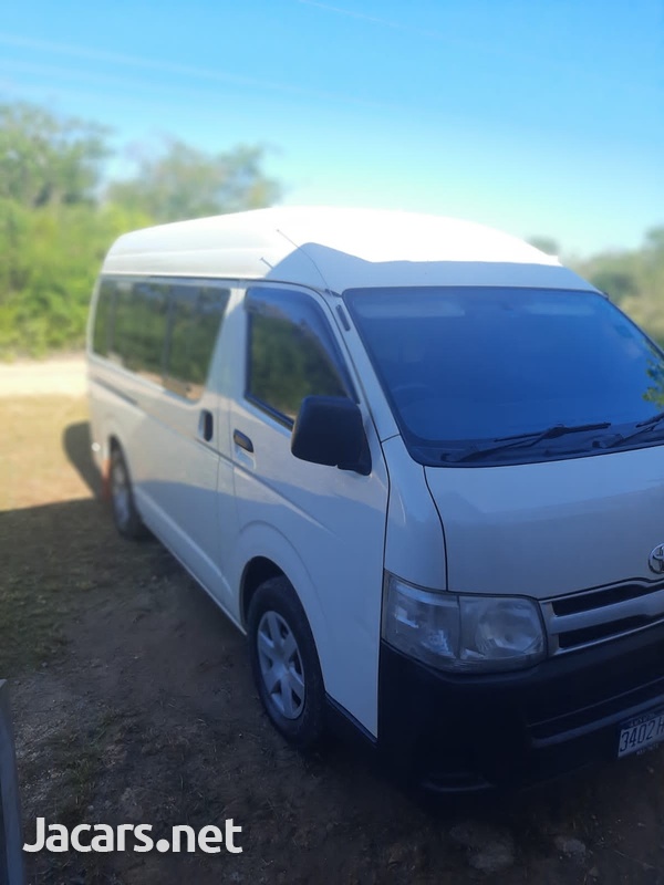 Toyota Hiace 2,5L 2012-8