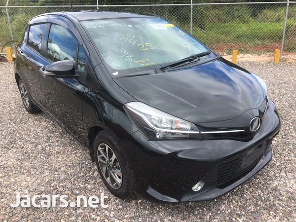 Toyota Vitz 1,5L 2016-1