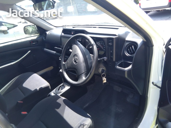 Toyota Probox 1,5L 2016-5