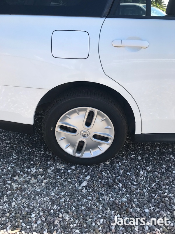 Nissan Wingroad 1,5L 2015-5