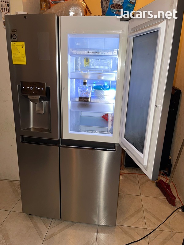 LG Door-In-Door Refrigerator-3