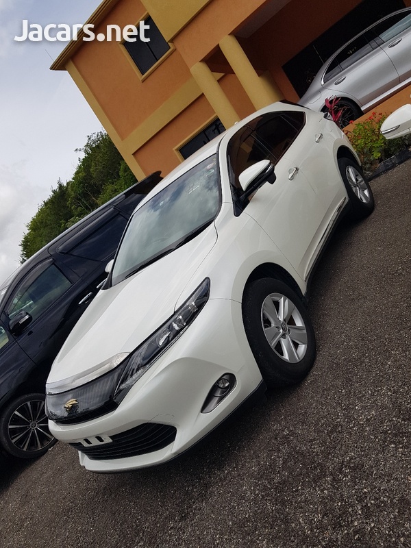 Toyota Harrier 2,0L 2016-7