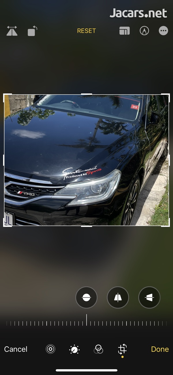 Toyota Mark X 2,5L 2013-12