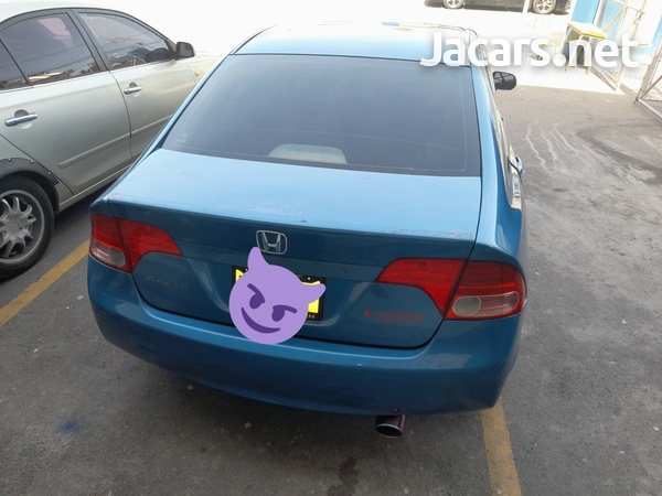 Honda Civic 1,8L 2007-7