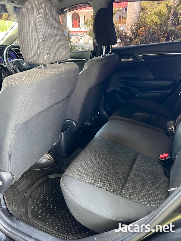 Honda Fit 1,3L 2014-8