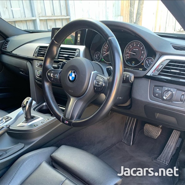 BMW 3-Series 3,0L 2013-1