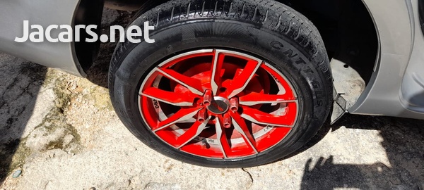 Toyota Fielder 1,5L 2013-14