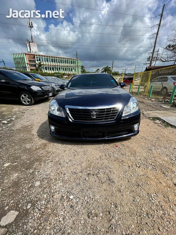 Toyota Crown 2,5L 2011-1