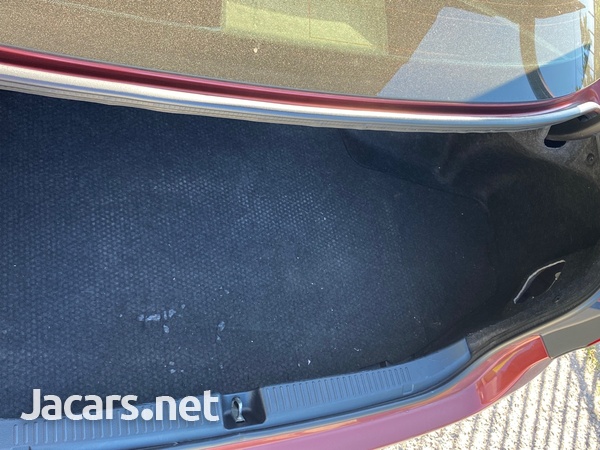 Toyota Mark X 2,5L 2016-9