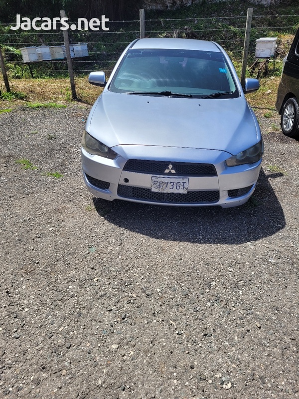 Mitsubishi Galant Fortis 2,0L 2009-1
