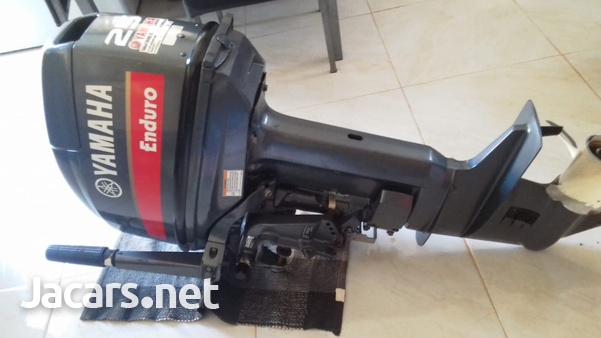 25 HP Yamaha Engine Short Shaft-1