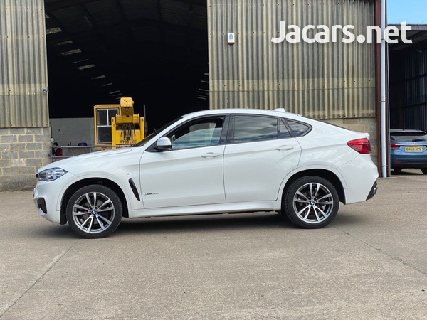 BMW X6 3,0L 2016-5