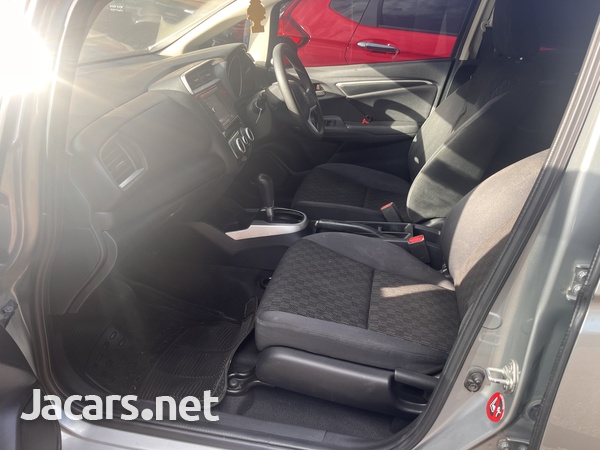 Honda Fit 1,5L 2014-4