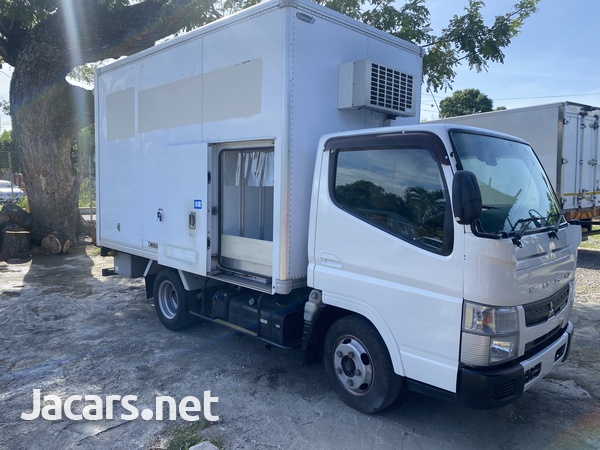 2013 Mitsubishi Canter-7