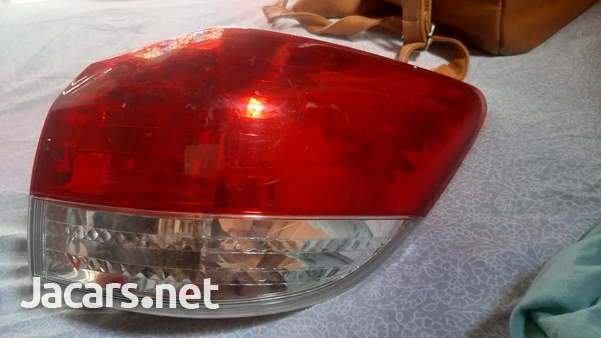 2013 Genuine Wish headlight-1