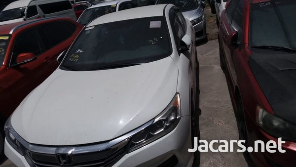 Honda Accord 2,4L 2017-1